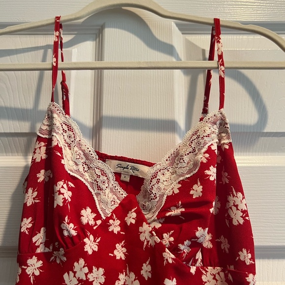 Midi dress with a retro flare! - Picture 8 of 9